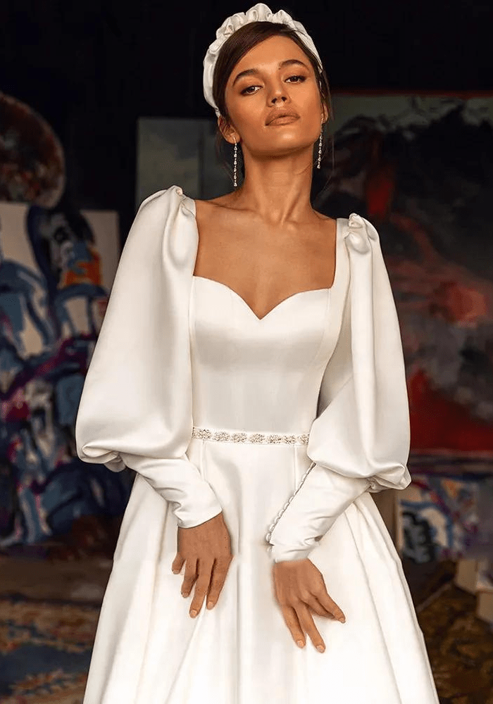 Robe de mariée trapèze manche longue bouffantes
